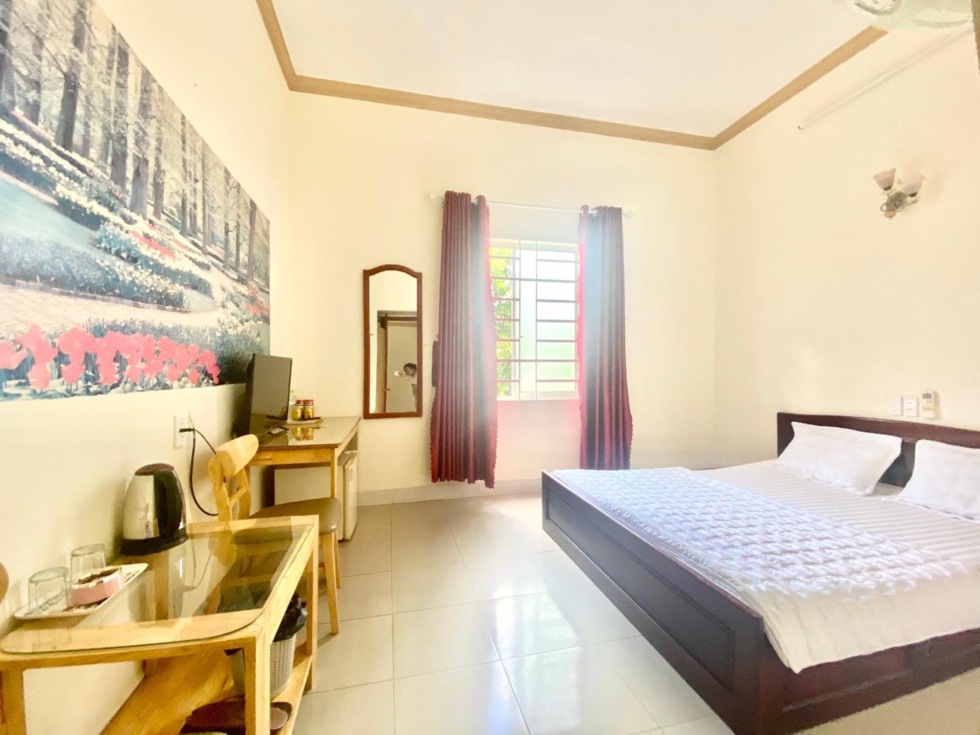 Khach San Ban Me Xanh Hotel Buon Ma Thuot Buitenkant foto