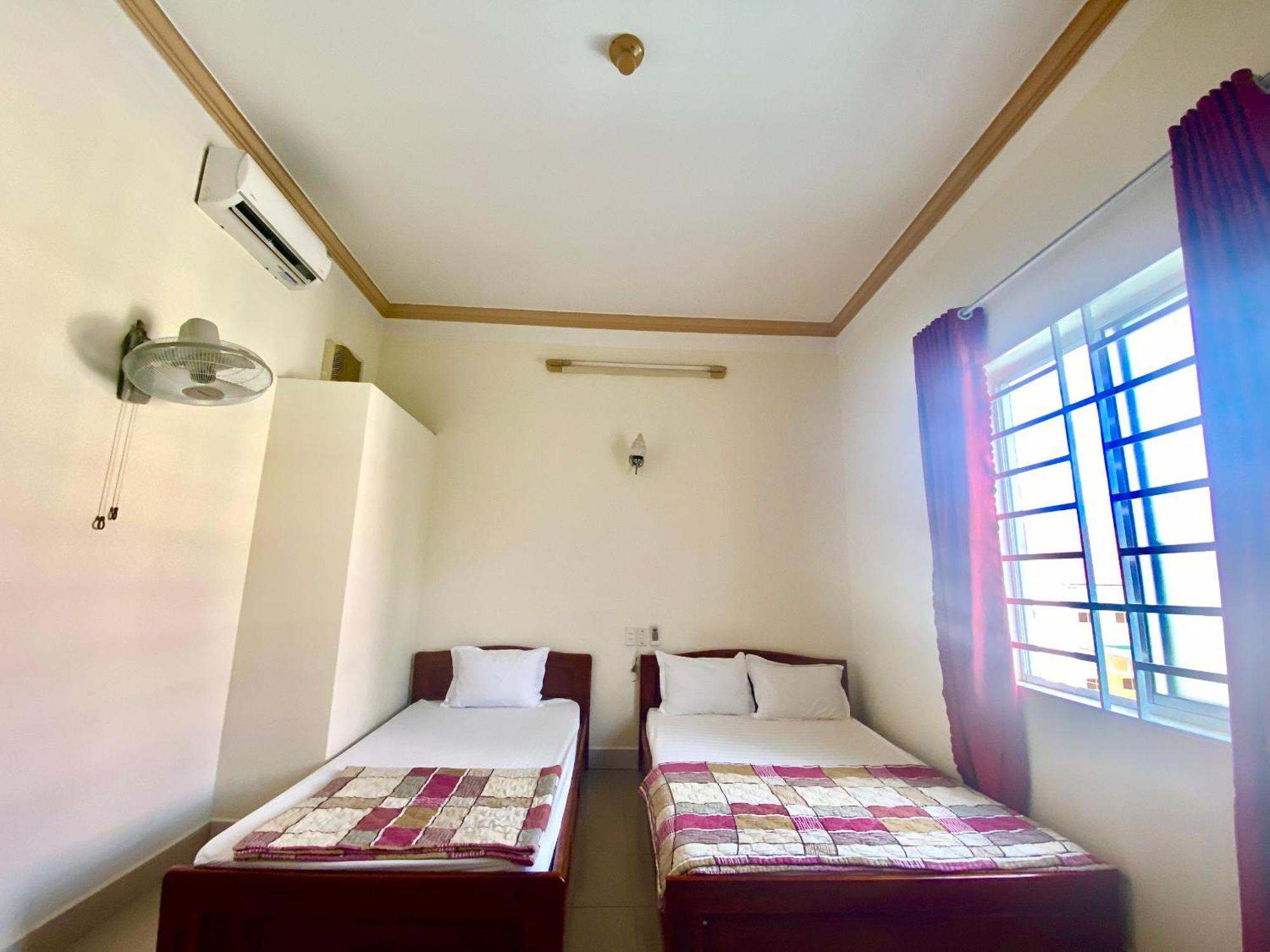 Khach San Ban Me Xanh Hotel Buon Ma Thuot Buitenkant foto