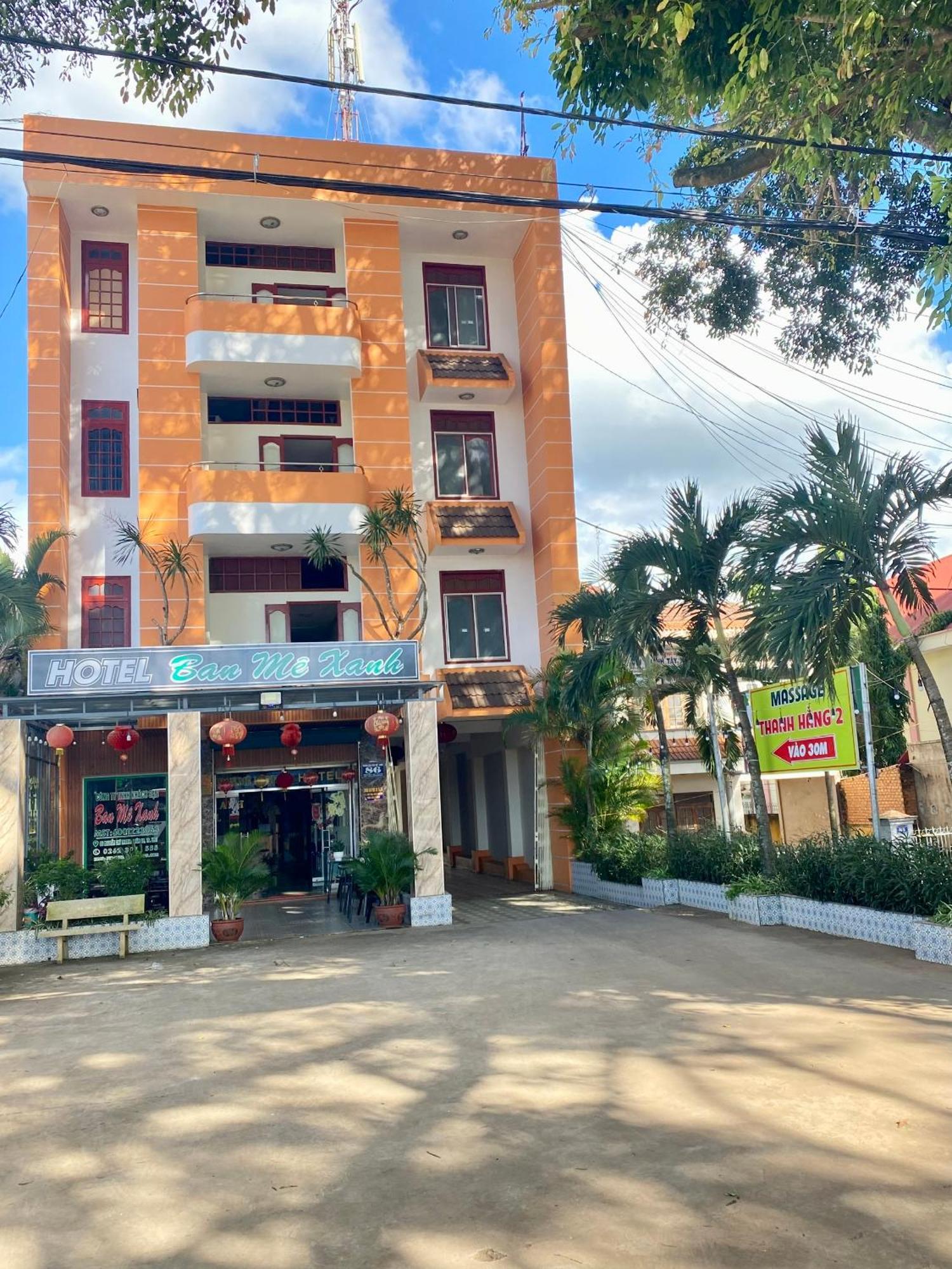 Khach San Ban Me Xanh Hotel Buon Ma Thuot Buitenkant foto